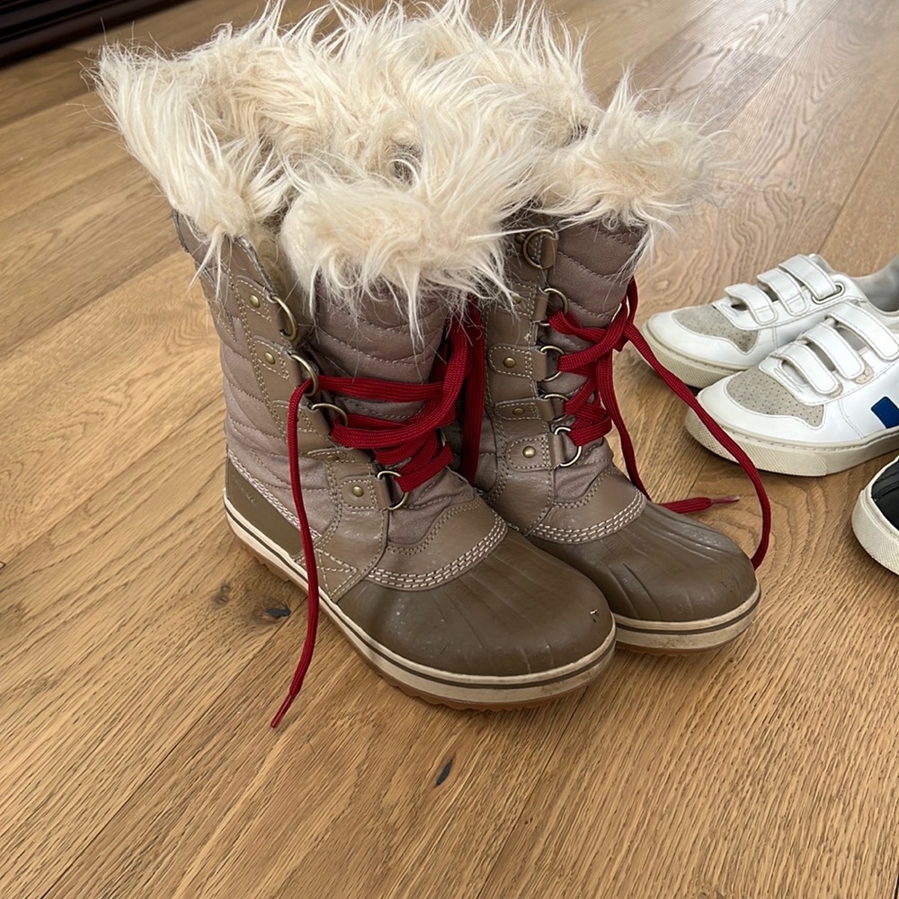 Unisex Tofino Ii Waterproof Cold Weather Boots - Little Kid, Big Kid In Khaki